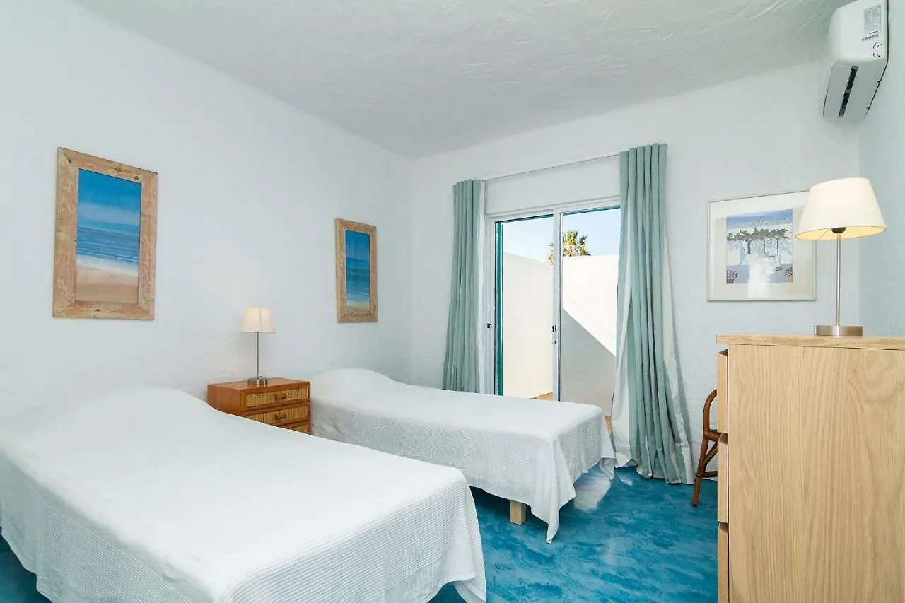 Liiiving In Algarve - Alvor Blue Villa